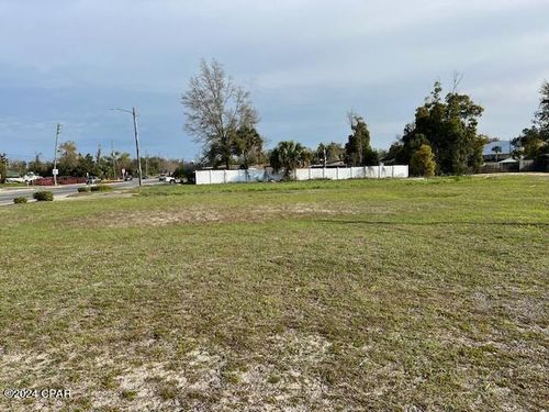 726 MLK B S Mlk Boulevard, Panama City, FL, 32401 | Card Image