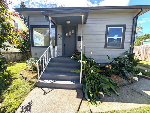 830 Garfield St, Mount Vernon, WA, 98273-3238 | Card Image