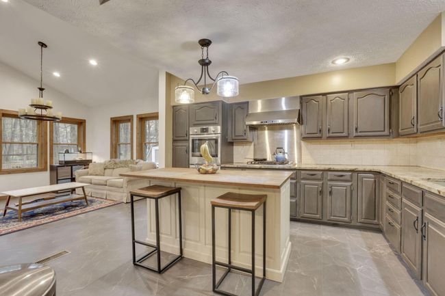 221 Forward Pass Rd Sw, House other with 3 bedrooms, 2 bathrooms and null parking in Pataskala OH | Image 15
