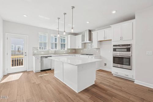 704 Hyperion Aly, Wake Forest, NC, 27587-2585 | Card Image