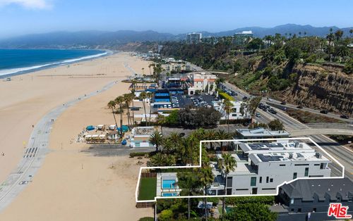 938 -940 Palisades Beach Road, Santa Monica, CA, 90403 | Card Image
