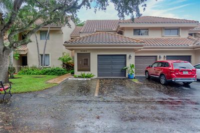 47 - 16381 Malibu Dr, Condo with 2 bedrooms, 2 bathrooms and null parking in Weston FL | Image 2