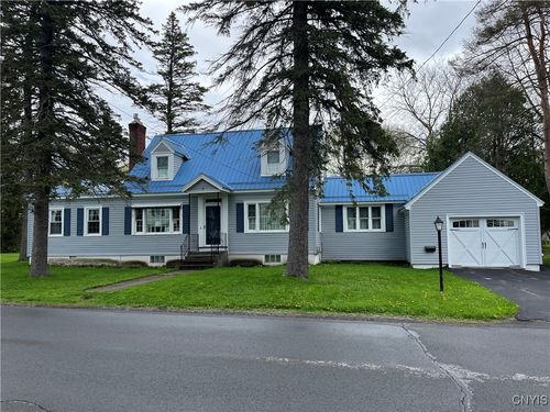 7 Roberts St, Adams, NY, 13605-1108 | Card Image