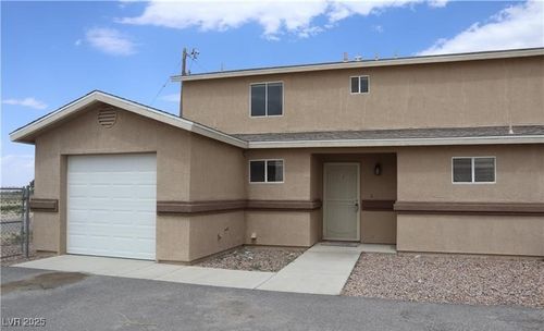 apt-3-200 Mount Charleston Dr, Pahrump, NV, 89048-1061 | Card Image