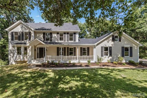 6 Wheatley Ct, Chesterfield, MO, 63005-4555 | Card Image