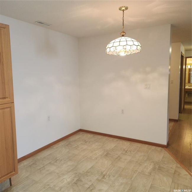105 - 240 Athabasca St E, Condo with 1 bedrooms, 1 bathrooms and 2 parking in Moose Jaw SK | Image 12
