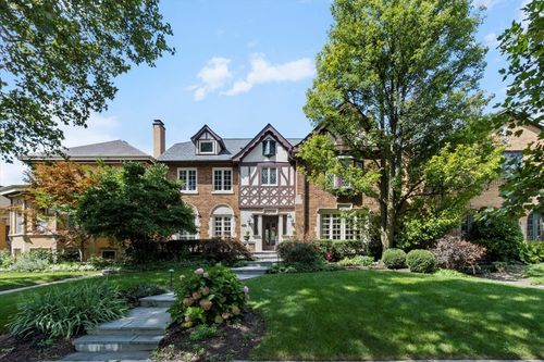 1143 Woodbine Ave, Oak Park, IL, 60302-1211 | Card Image