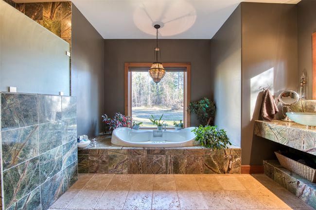 2291 Meridian Rd, House other with 5 bedrooms, 3 bathrooms and null parking in Victor MT | Image 42