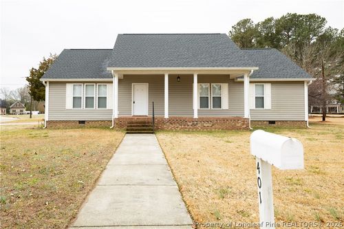 401 W Brocklyn Street, Benson, NC, 27504 | Card Image