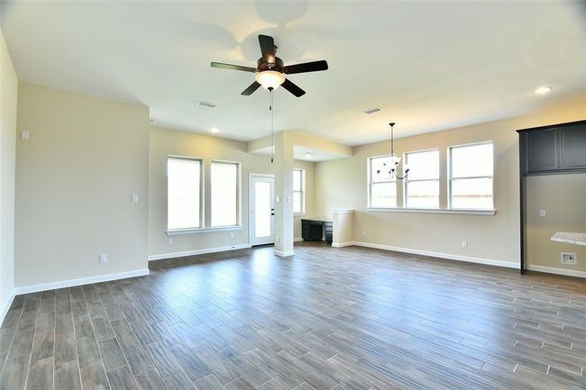 20119 Alyssa Meadows Ln, House other with 3 bedrooms, 3 bathrooms and 2 parking in Cypress TX | Image 9
