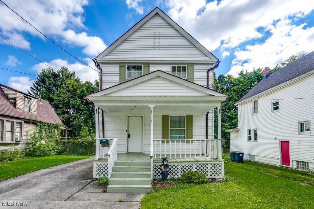 Gale St, Akron, OH 44302