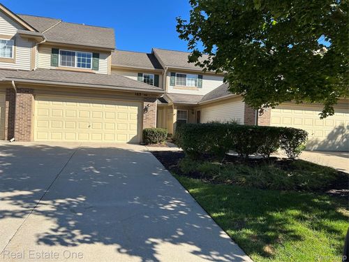 163 S Vista, Auburn Hills, MI, 48326-1447 | Card Image
