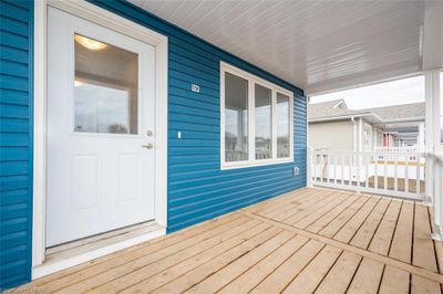 19 Bluffs View Blvd, House other with 2 bedrooms, 2 bathrooms and 2 parking in Goderich ON | Image 2