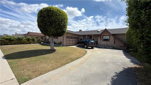 9132 Vons Dr, Garden Grove, CA, 92841-1146 | Card Image