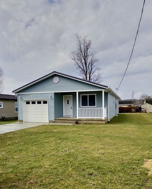 24 N Clinton St, The Plains, OH, 45780 | Card Image
