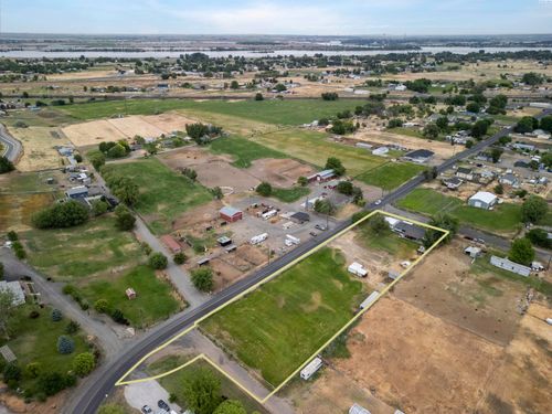 16604 S 1987 Pr Se, Kennewick, WA, 99337 | Card Image