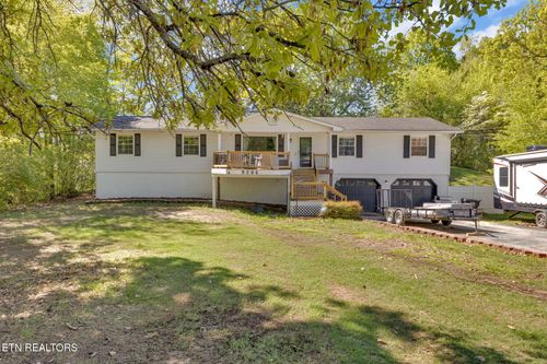 9204 Chamaeleon Trl, Harrison, TN, 37341-9313 | Card Image