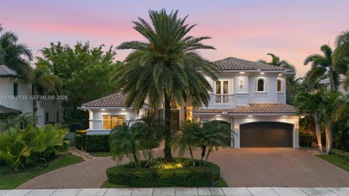 611 Sweet Bay Ave, Plantation, FL, 33324-8277 | Card Image