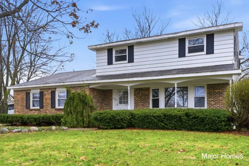 7728 Hollyhock Ave, Jenison, MI, 49428-8503 | Card Image