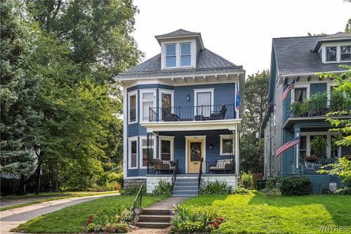 219 Woodward Ave, Buffalo, NY, 14214-2313 | Card Image