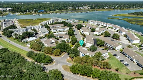 100 Driftwood Ct, Wrightsville Beach, NC, 28480-1745 | Card Image