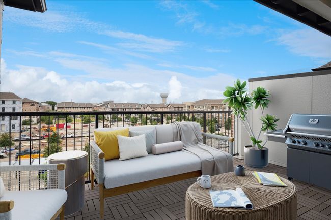 6007 Laurel St, Townhouse with 4 bedrooms, 5 bathrooms and null parking in Dallas TX | Image 7