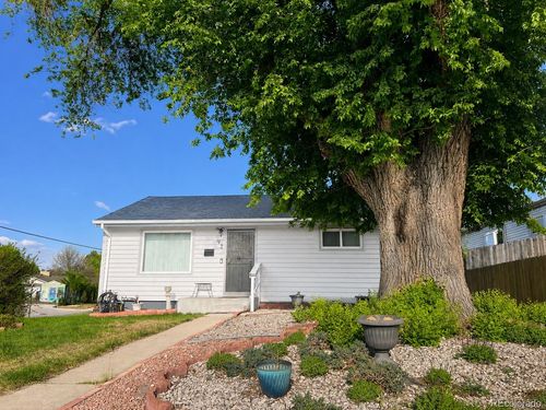 92 Zenobia St, Denver, CO, 80219-1040 | Card Image