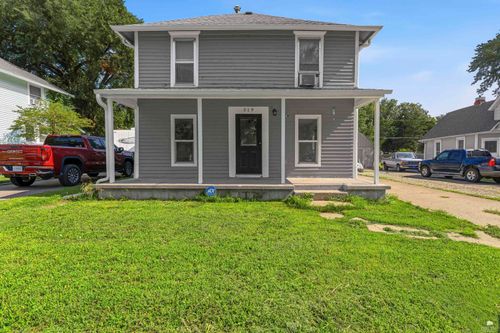 319 Ne 6th Street, Abilene, KS, 67410 | Card Image