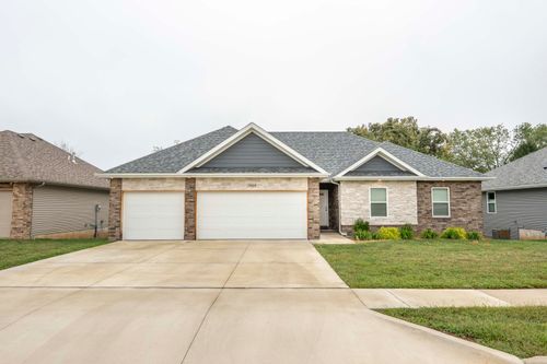 3464 S Lexus Ave, Springfield, MO, 65807-8433 | Card Image