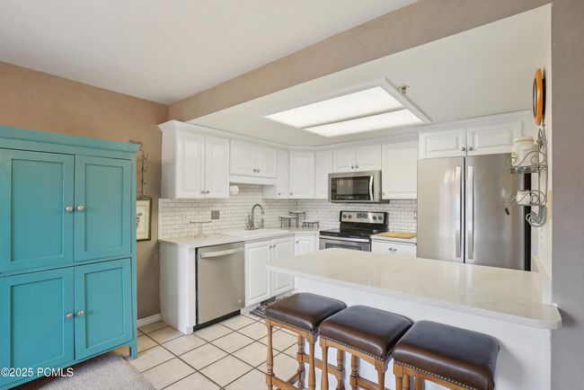 4 - 984 Uri Ln, Condo with 2 bedrooms, 3 bathrooms and null parking in Midway UT | Image 10