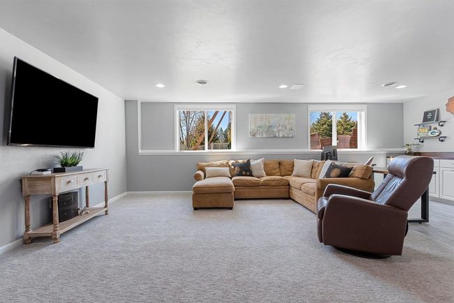 635 Pebblestone Circle, House other with 4 bedrooms, 4 bathrooms and null parking in HOBART WI | Image 30