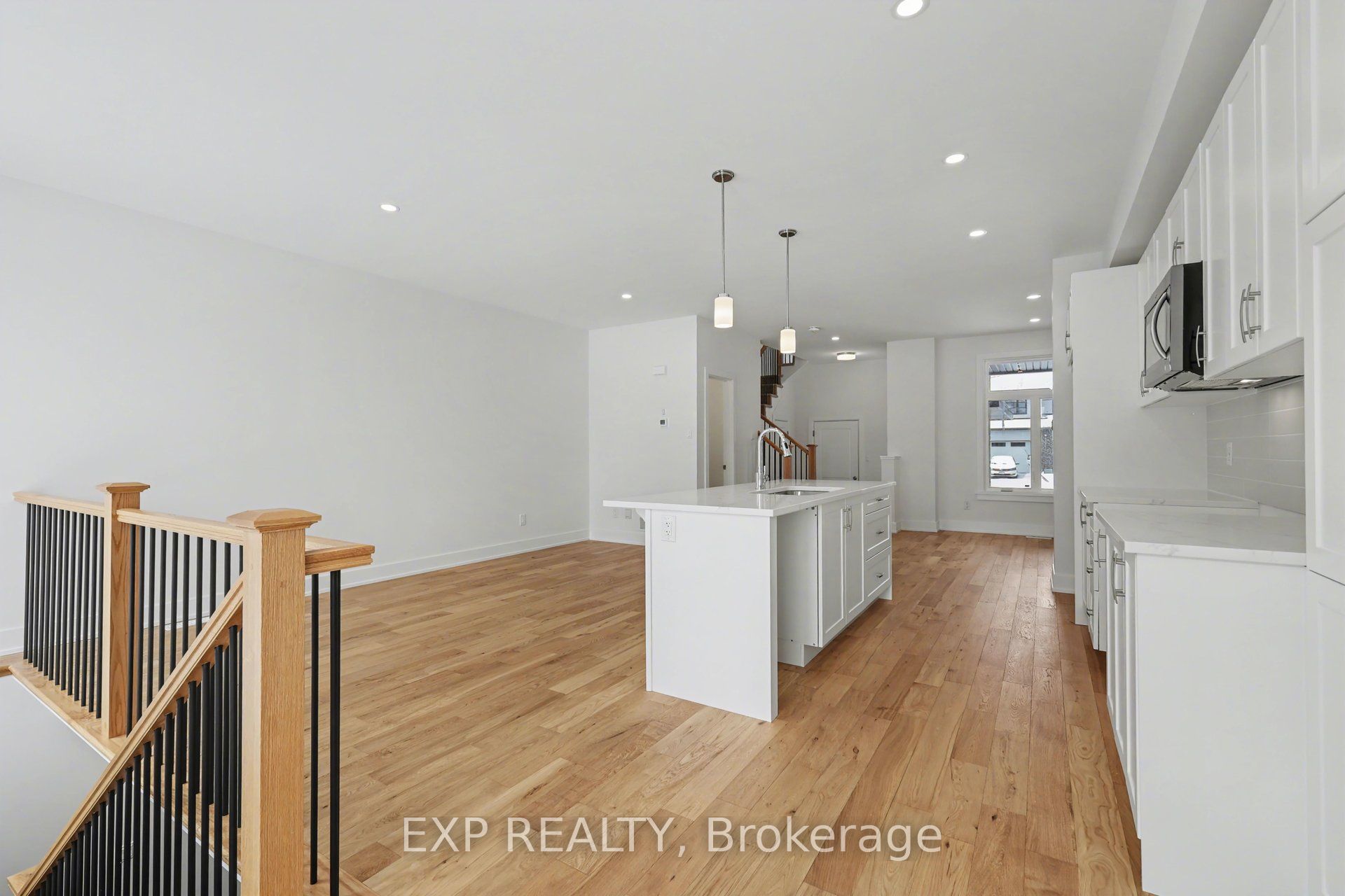 Residential in Stittsville - Munster - Richmond 4