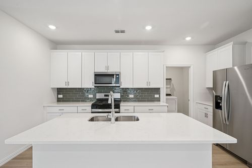 521 Blanton St, Mckinney, TX, 75069-2259 | Card Image