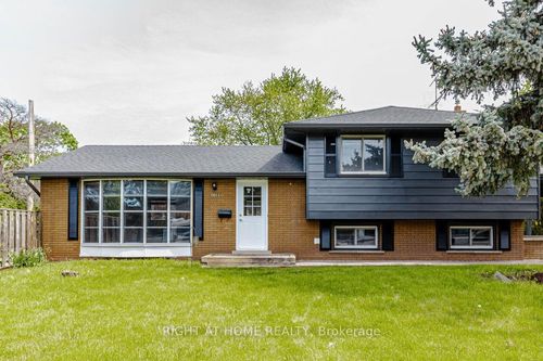 5154 New St, Burlington, ON, L7L1V4 | Card Image
