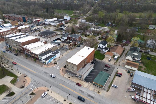 208 S Market St, Home with 0 bedrooms, 20 bathrooms and null parking in Delphi IN | Image 5