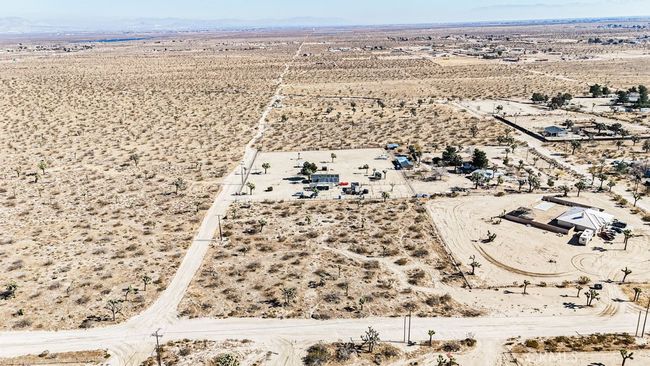 6573 Dos Palmas Rd, House other with 3 bedrooms, 2 bathrooms and null parking in Phelan CA | Image 6