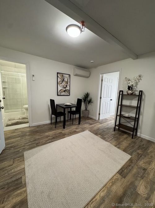 3b-furnished-61 Colony St, Meriden, CT, 06451-3210 | Card Image