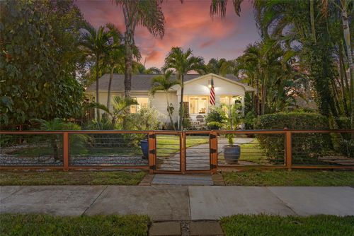 4862 Burlington Avenue N, ST PETERSBURG, FL, 33713 | Card Image