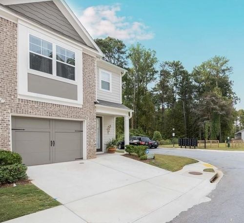 4224 Alden Park Dr, Decatur, GA, 30035-1402 | Card Image