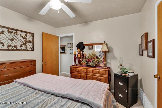 1405 3 Rd St, House other with 3 bedrooms, 2 bathrooms and null parking in Plains TX | Image 17