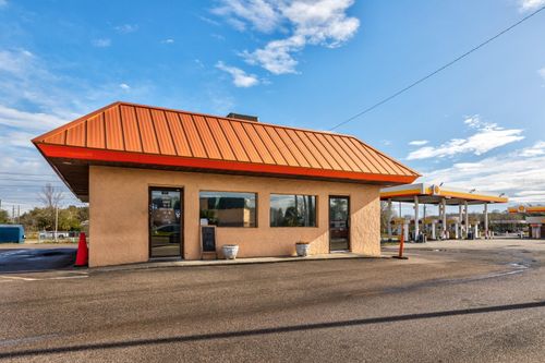 299 E Broad St, GROVELAND, FL, 34736-2595 | Card Image