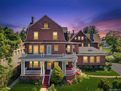 354 Palisade Avenue, Yonkers, NY, 10703 | Card Image