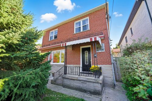 11 Chatterton Blvd, Scarborough, ON, M1M2G3 | Card Image