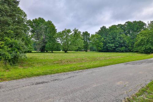 741 Odenwald Dr, Fayetteville, OH, 45118-9498 | Card Image