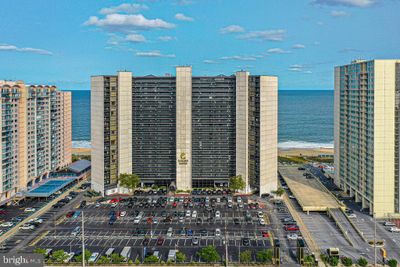 213 - 10900 Coastal Highway, Condo with 1 bedrooms, 1 bathrooms and null parking in OCEAN CITY MD | Image 1