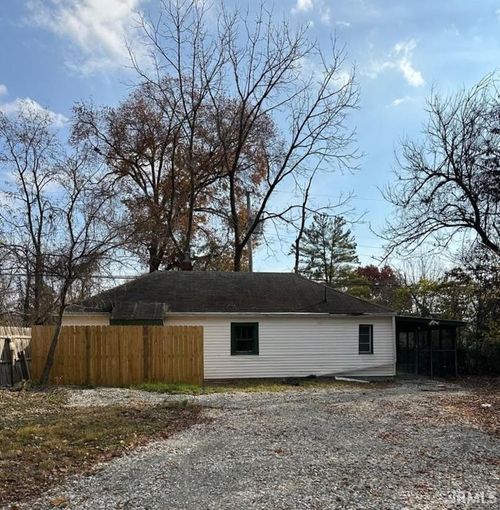 122 N Roosevelt St, Bloomington, IN, 47408-4165 | Card Image