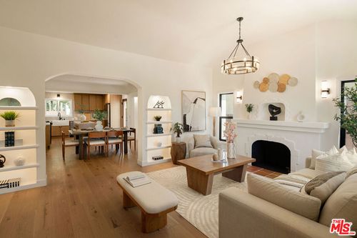 4224 6th Avenue, Los Angeles, CA, 90008 | Card Image