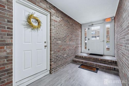 116 Orlando St, Edison, NJ, 08817-3345 | Card Image