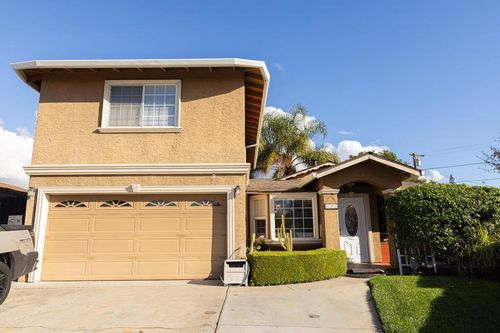 632 Serenade Ct, San Jose, CA, 95111-2564 | Card Image