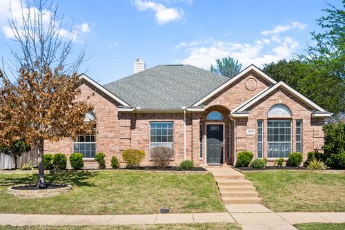409 Kyle Ln, Lewisville, TX, 75067-6255 | Card Image